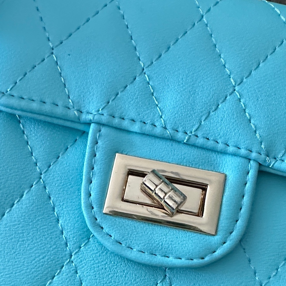 Aqua Quilted Small Handbag - Picture 12 of 12